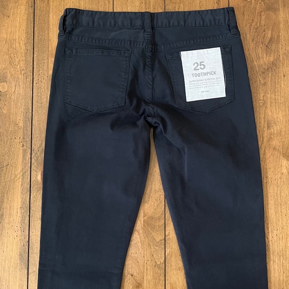 J. Crew Dark Charcoal Gray Toothpick Jeans (Size 25) - Picture 8 of 9